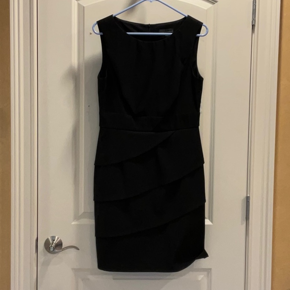 Connected Apparel Elegant Black Sleeveless Dress